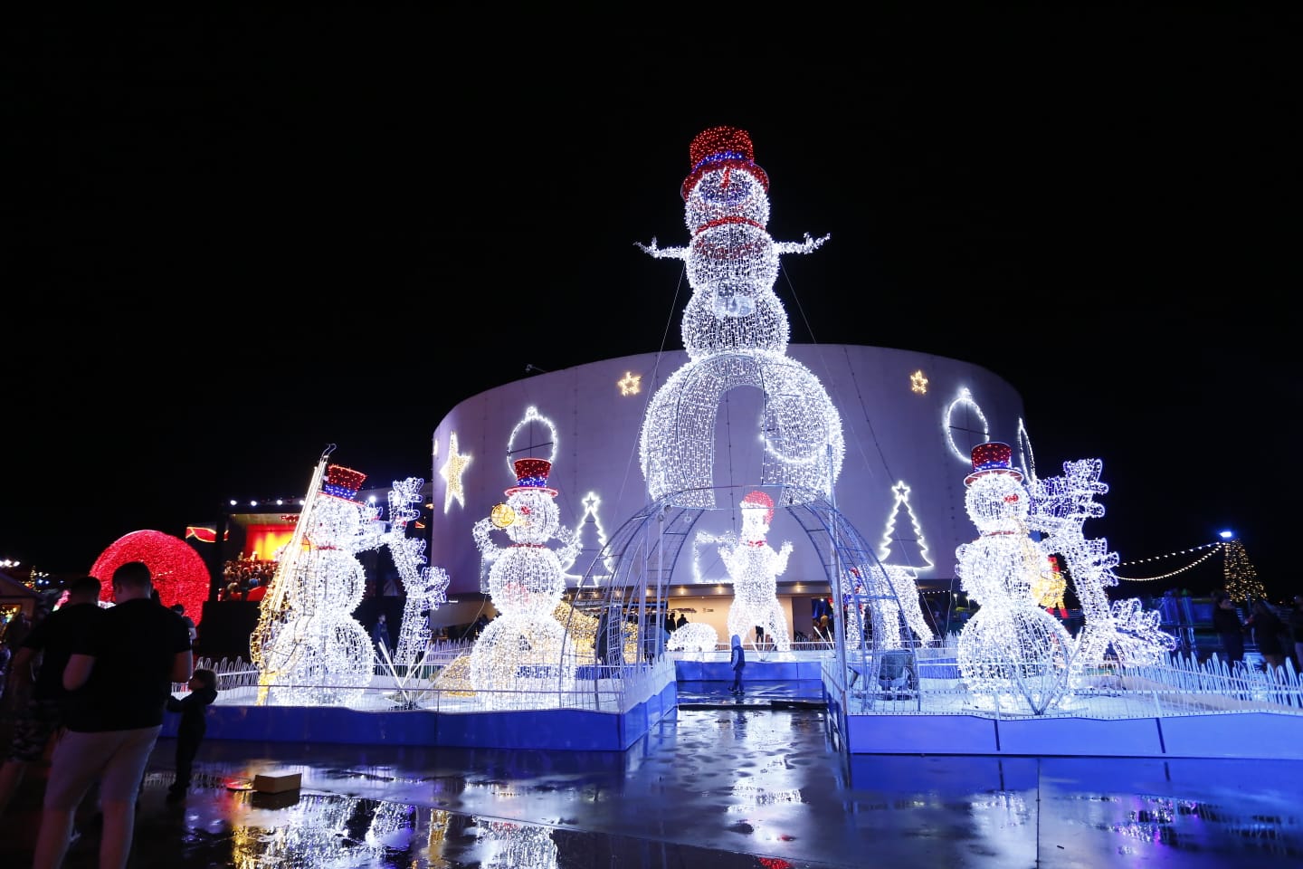 Goiânia: Natal do Bem tem megaestrutura e está oficialmente aberto a  visitação